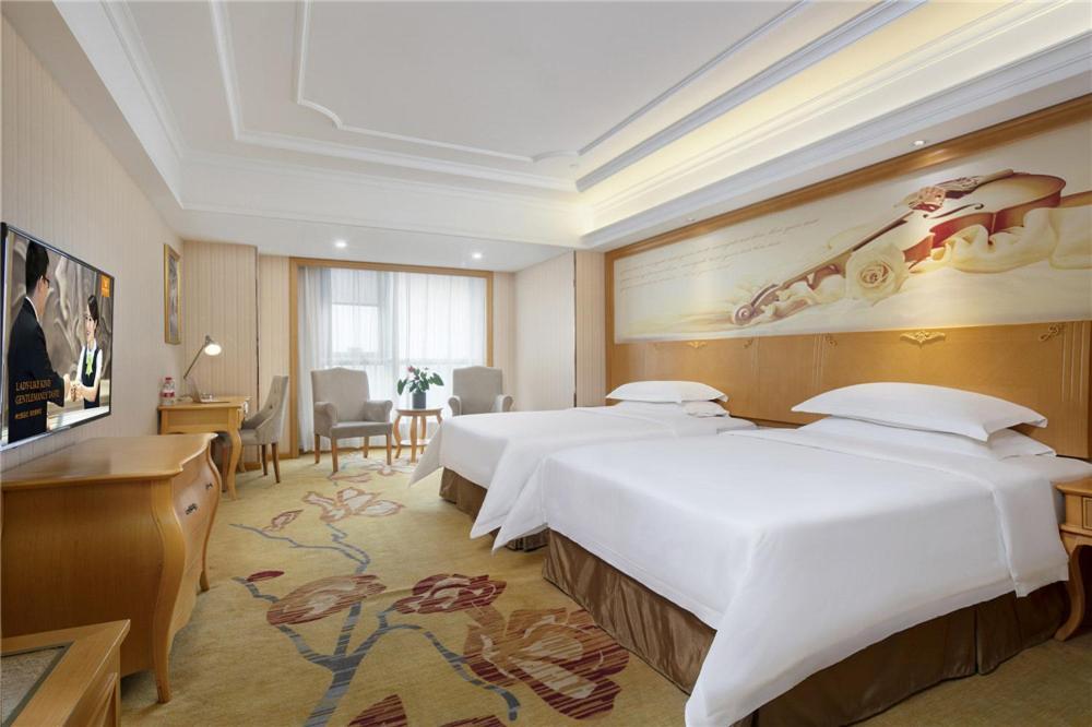 Vienna Hotel Zhengzhou Zhongyuan Futa Exterior photo